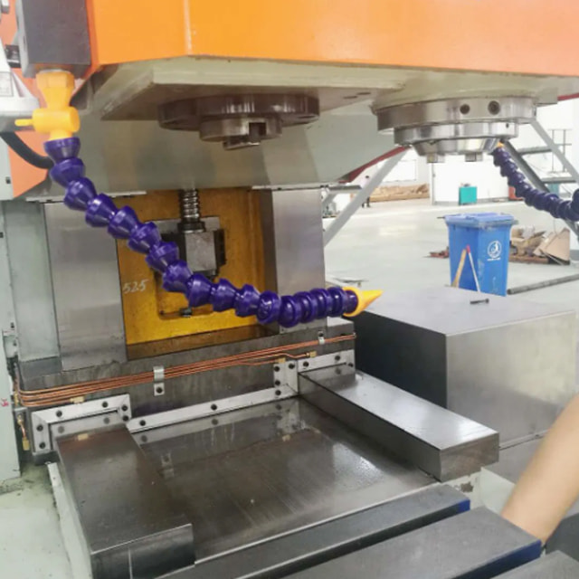 XC-7 CNC milling machine for multi slot needle machine